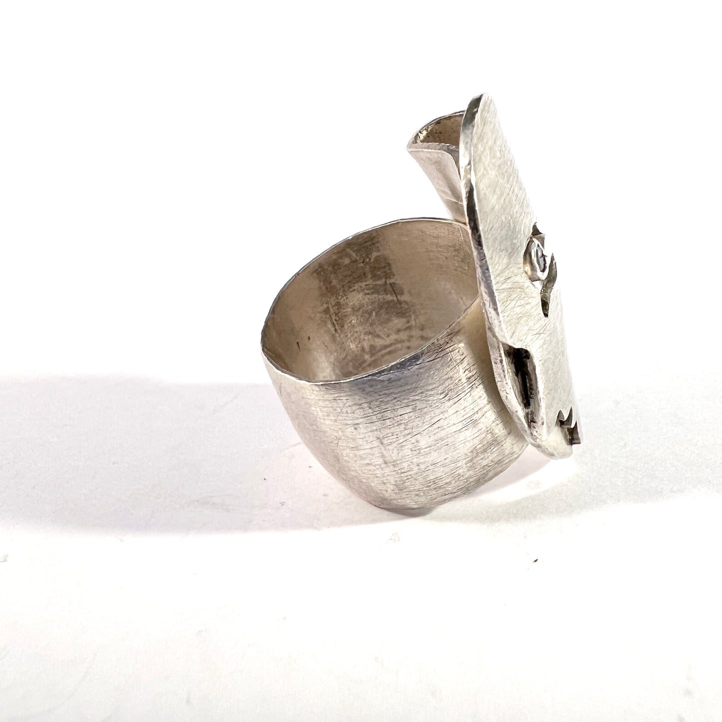 Vintage c 1960s Massive 23gram Sterling Silver Two Faces Ring.