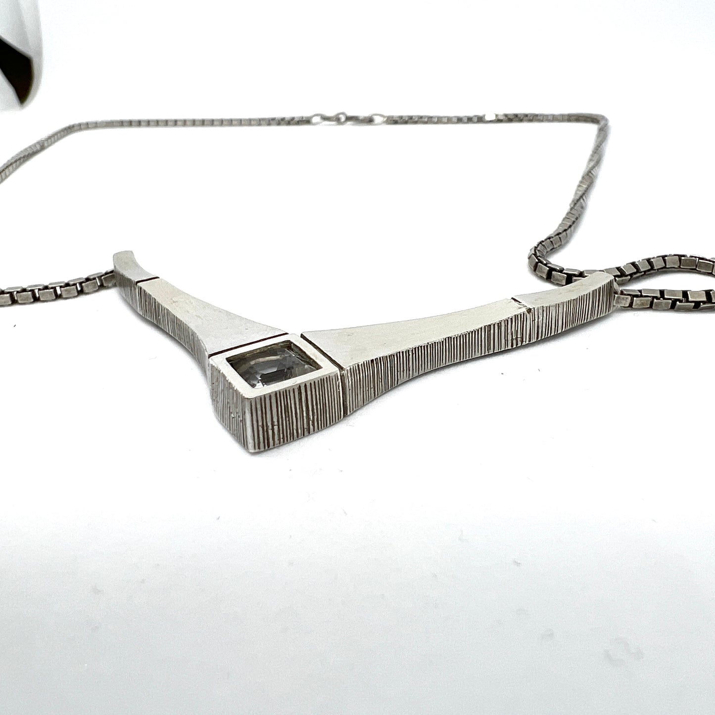 Finn Feelings, Finland Vintage Modernist Sterling Silver Rock Crystal Necklace.