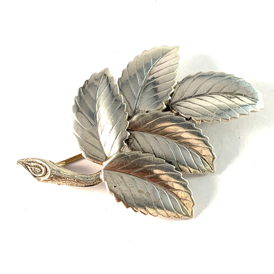 Pinco, Stockholm 1954. Mid Century Solid Silver Brooch.