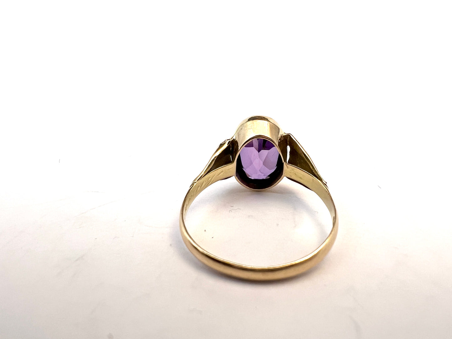 Raul Grönlund, Finland 1959. Vintage 14k Gold Amethyst Ring.