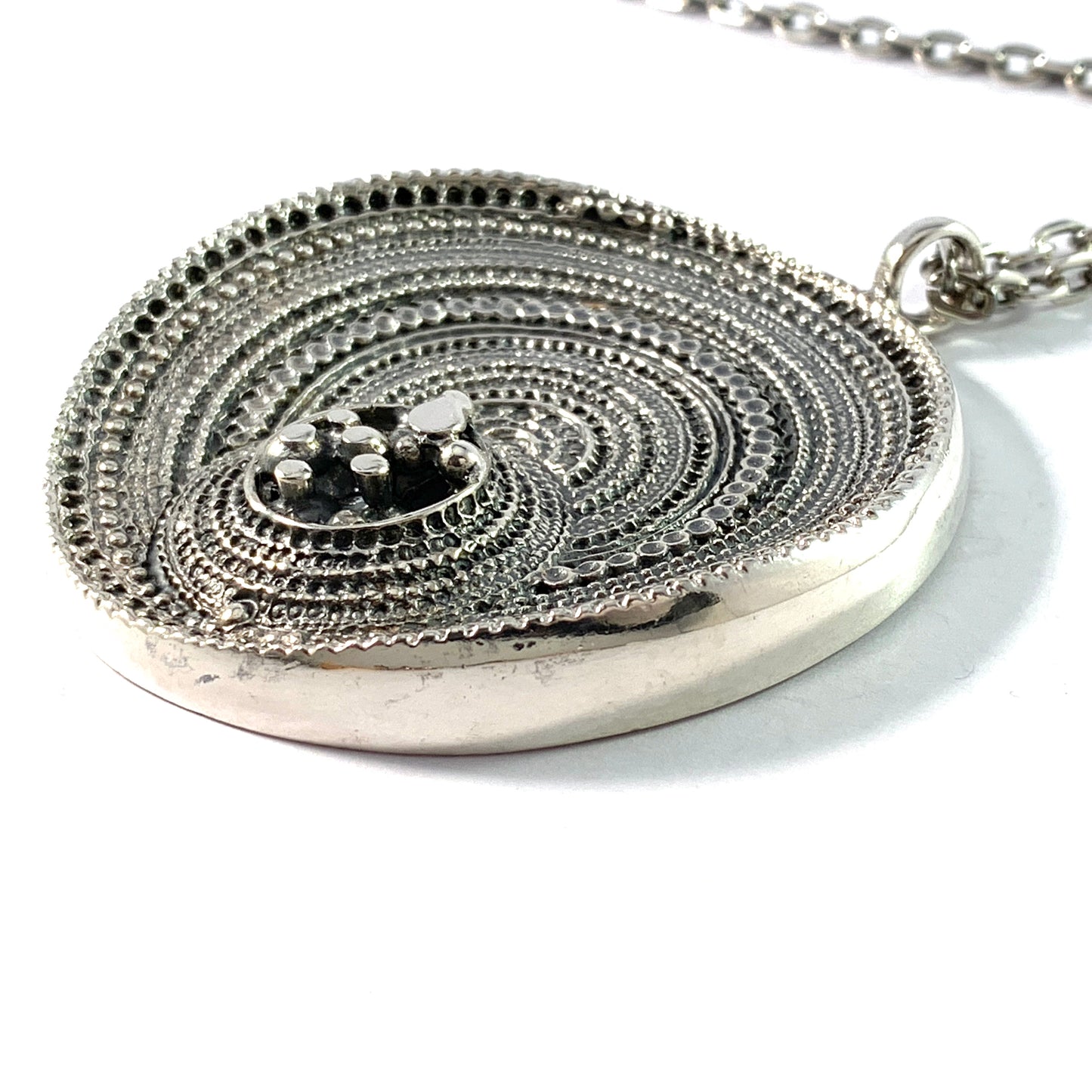 Jorma Laine for Turun Hopea Finland 1974. Large Solid Silver Pendant Necklace. Signed