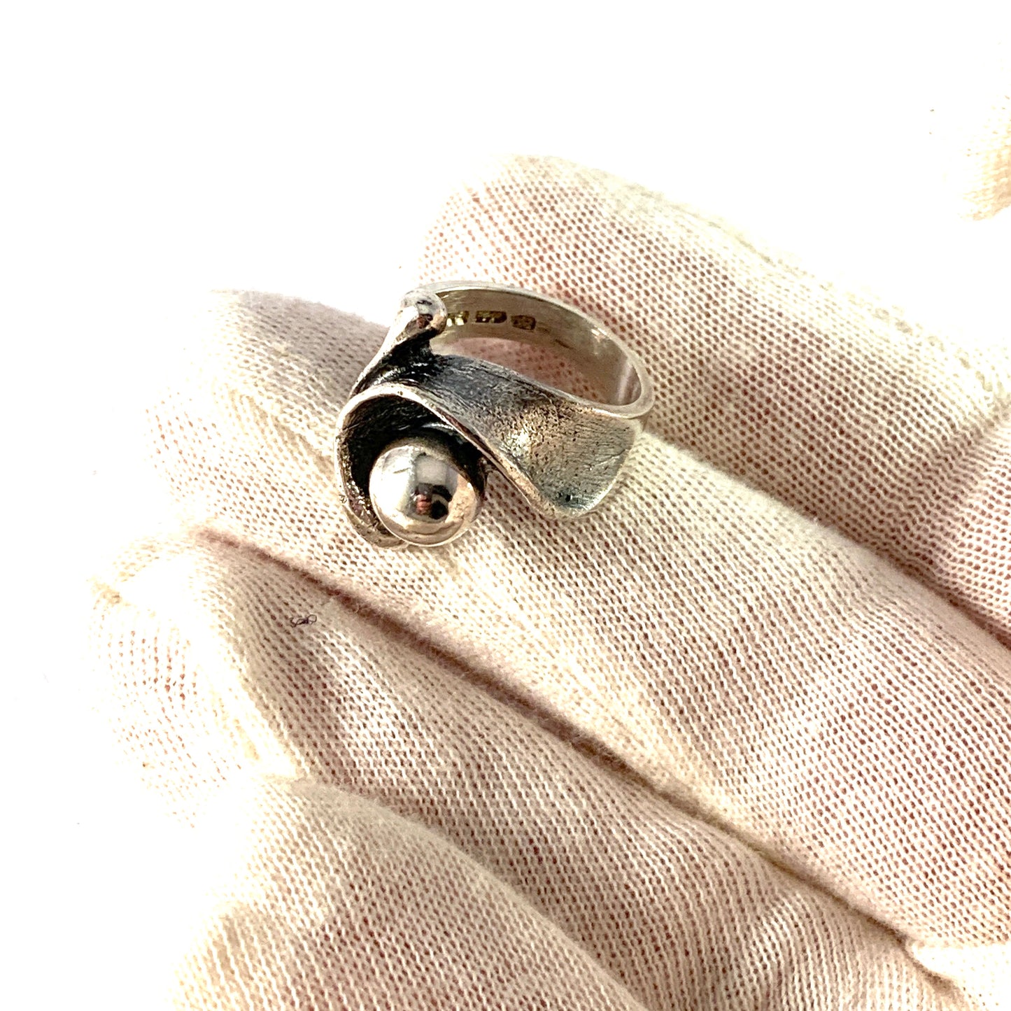 Alpo Tammi, Finland 1973. Vintage Modernist Sterling Silver Ring.