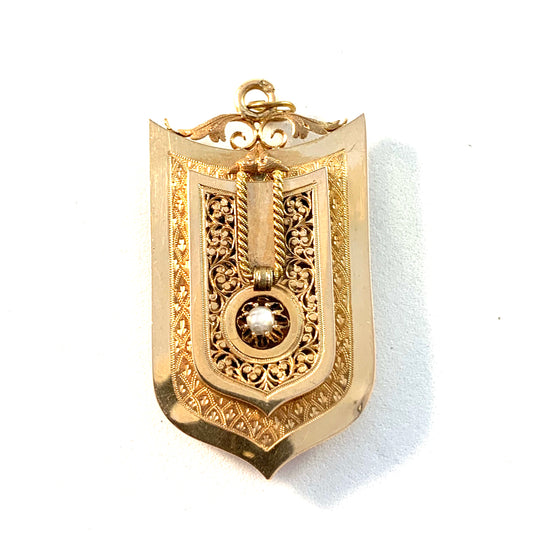 Germany c 1900 Jugendstil 18k Gold Locket Pendant.