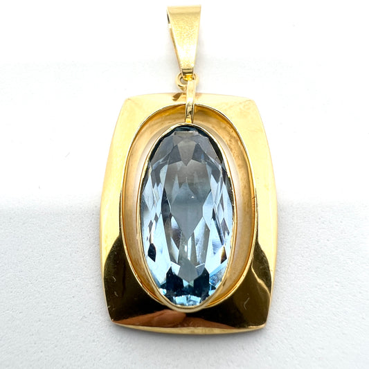 Sweden c 1950s. Vintage 18k Gold Blue Synthetic Spinel Pendant.