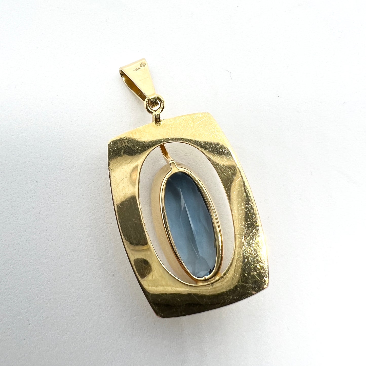 Sweden c 1950s. Vintage 18k Gold Blue Synthetic Spinel Pendant.