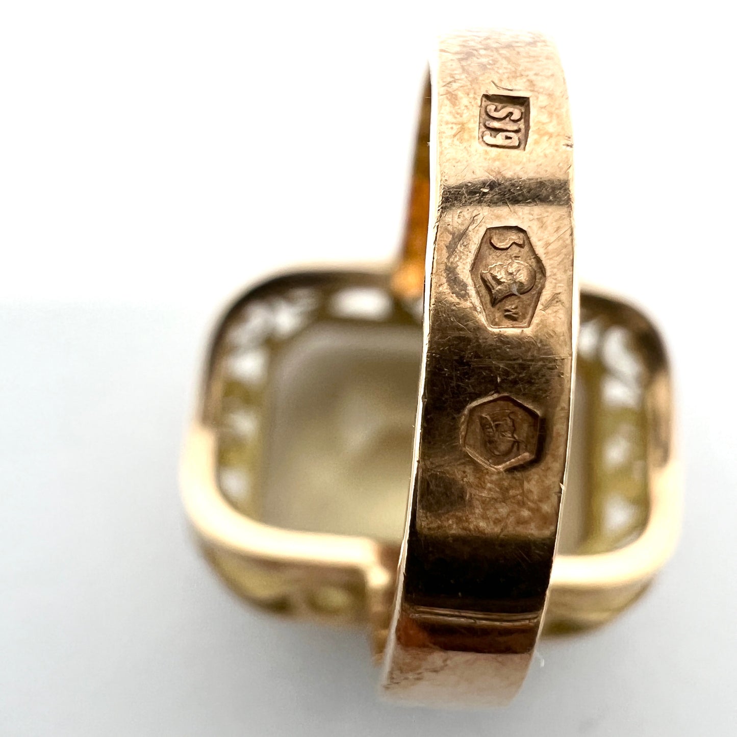 Warsaw Poland 1960s Bold Vintage 14k Gold Citrine Cocktail Ring.