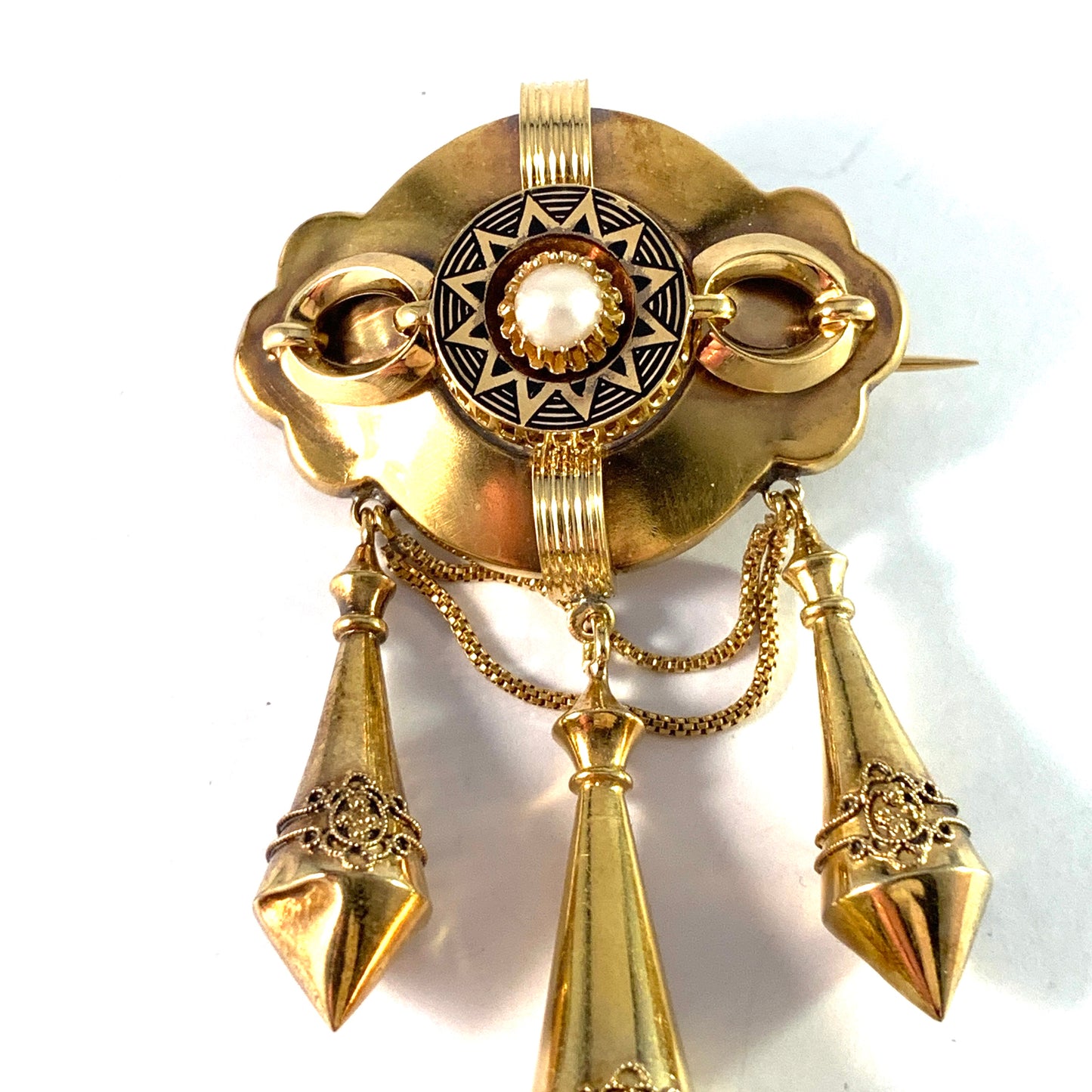 L Larsson, Gothenburg 1860s. Victorian Etruscan Revival 18k Gold Earrings and Brooch. Boxed.