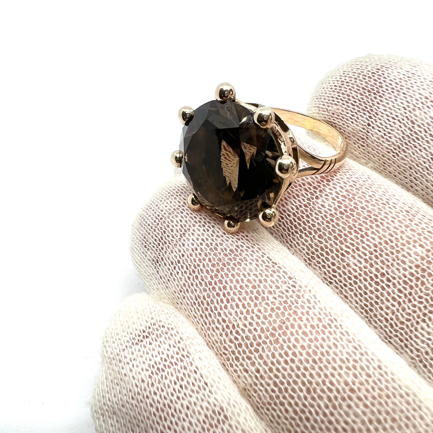 Vintage 1960s 14k Gold Smoky Quartz Cocktail Ring. 8.6 gram