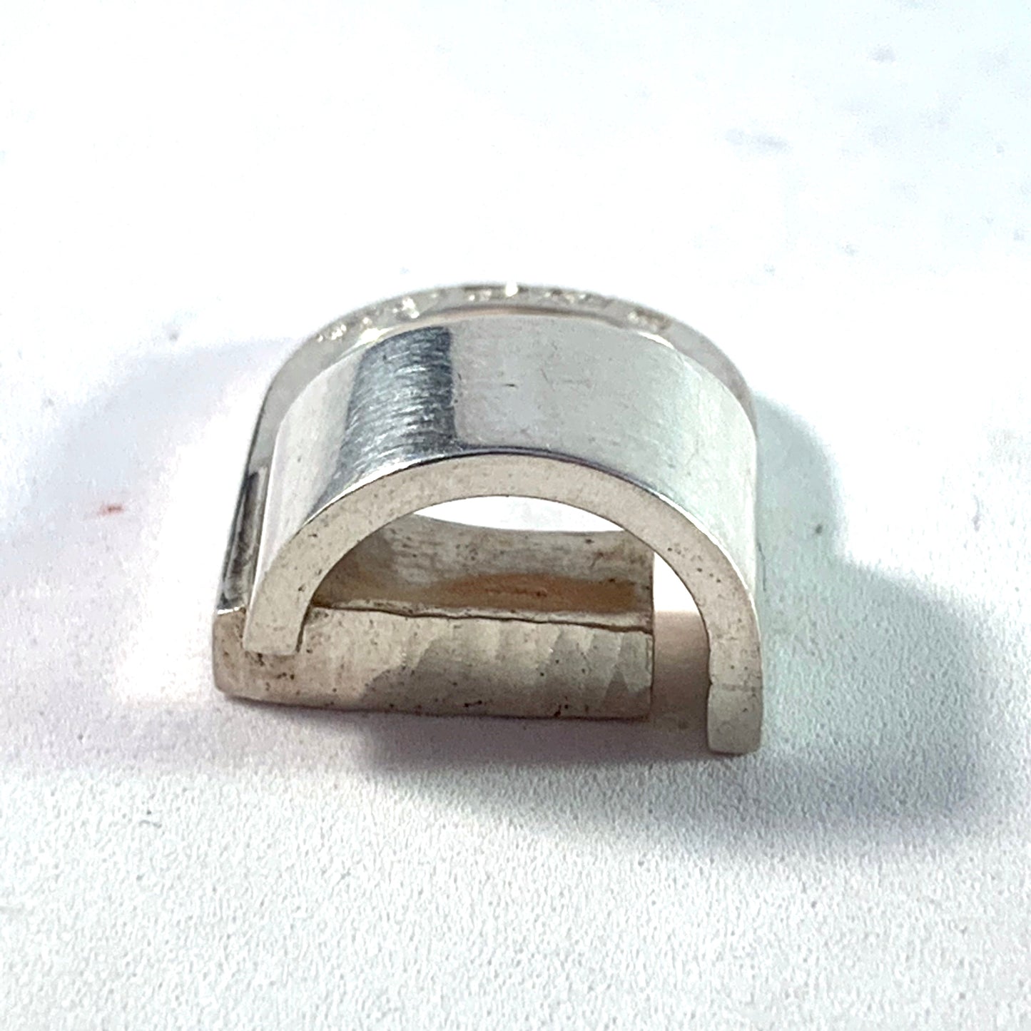 Rey Urban, Sweden year 1972 Modernist Sterling Silver Ring. Signed