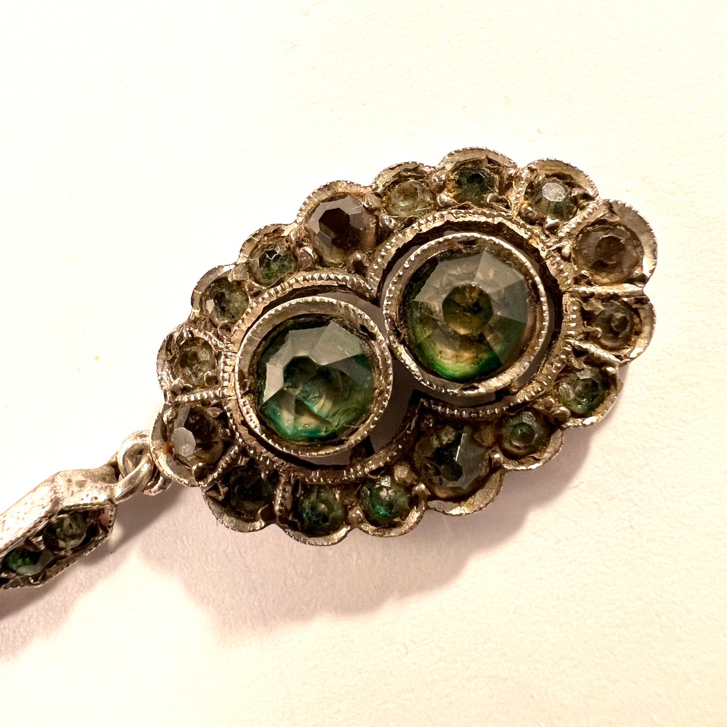 Antique c 1920 Solid 835 Silver Green Paste Stone Pendant Necklace.