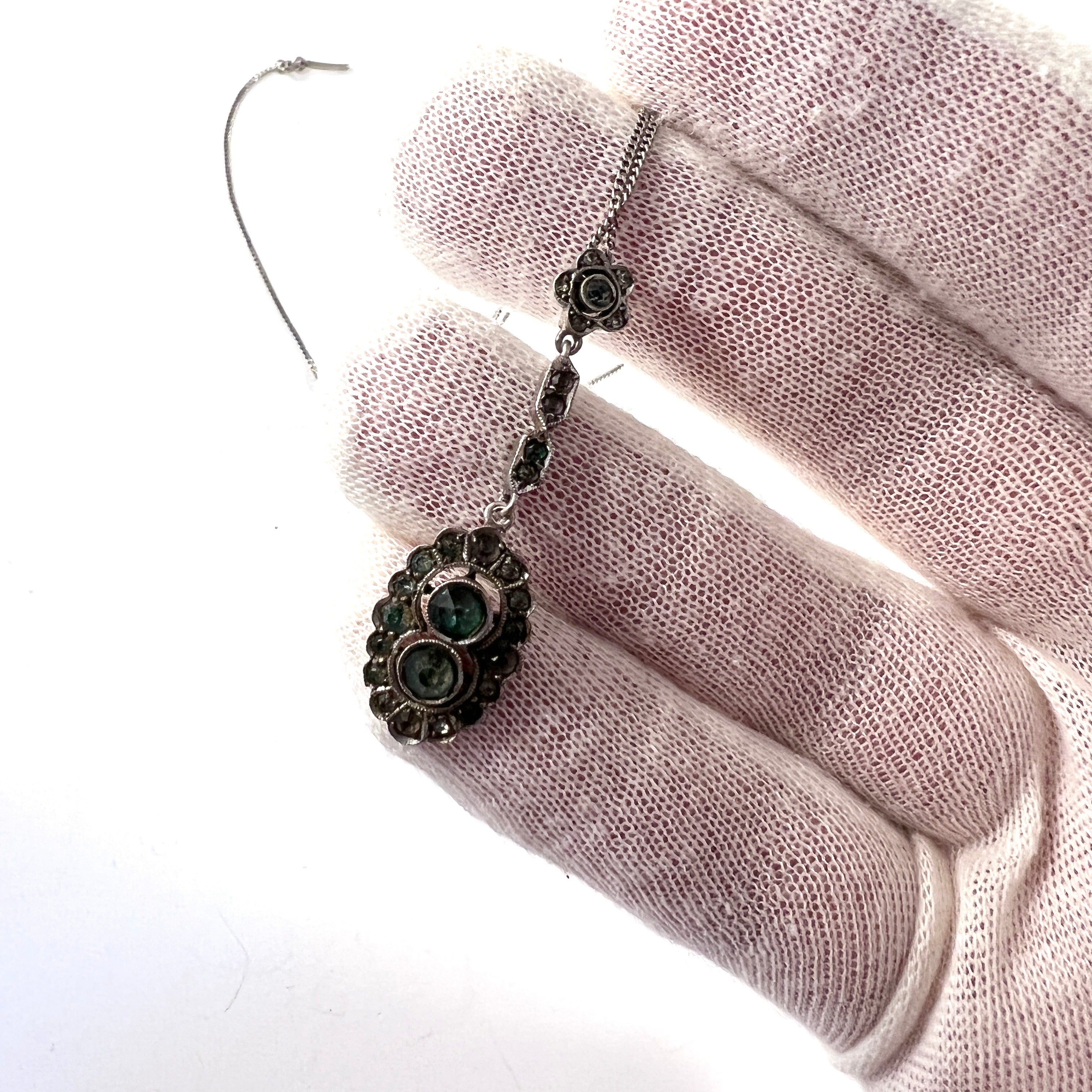 Antique c 1920 Solid 835 Silver Green Paste Stone Pendant Necklace.