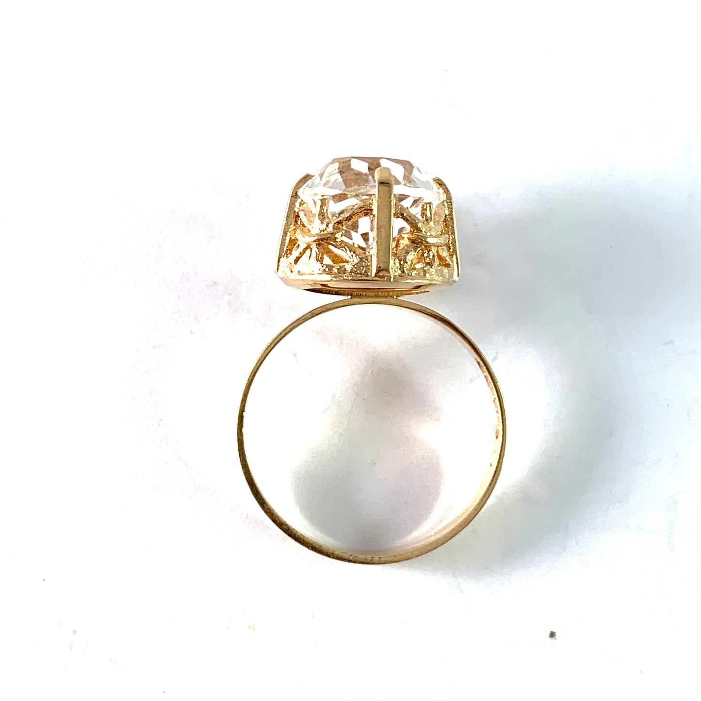 Finland 1970s. Vintage 18k Gold Rock Crystal Ring.