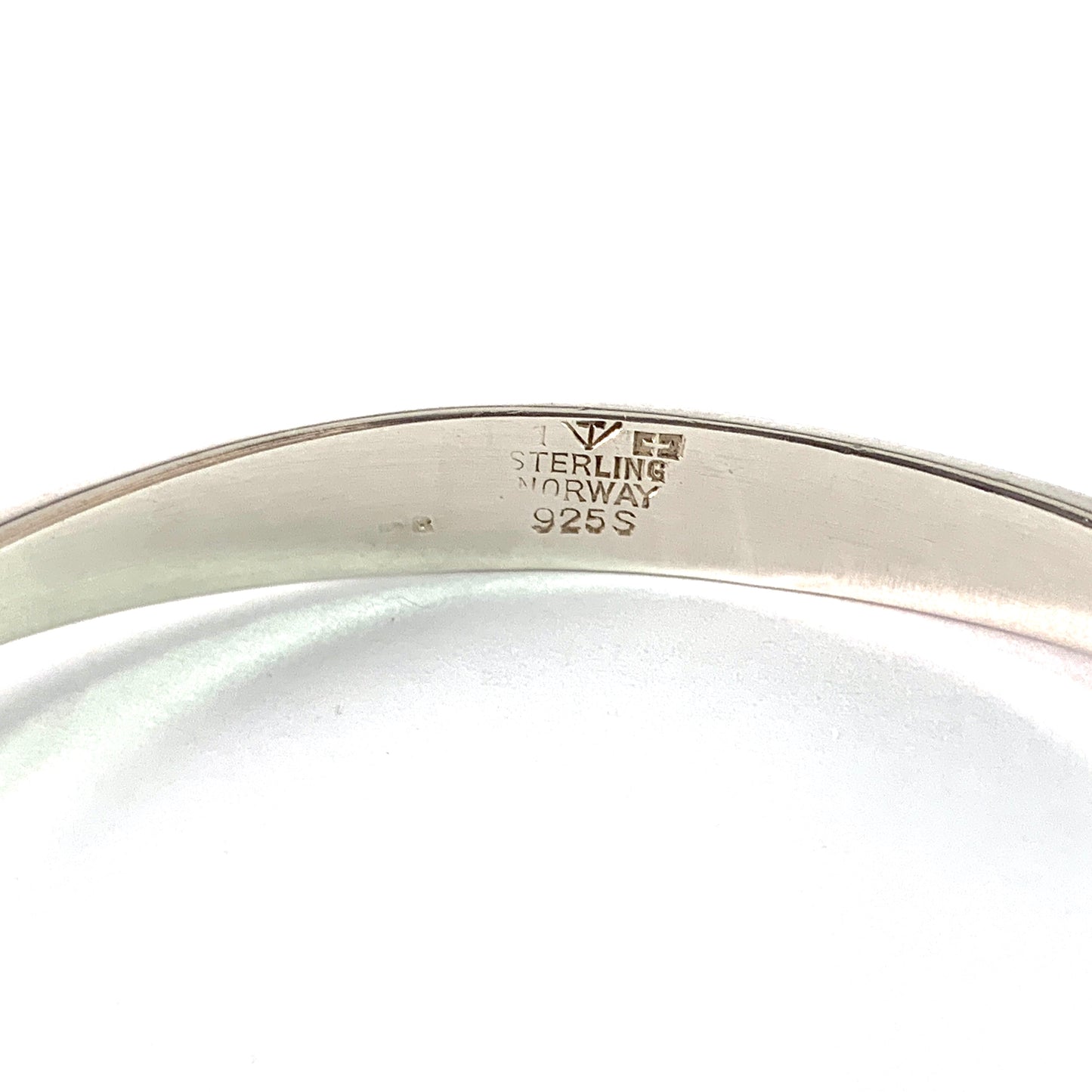 Tone Vigeland, for Plus Studios Norway 1960s Hand Hammered Sterling Silver Bangle.