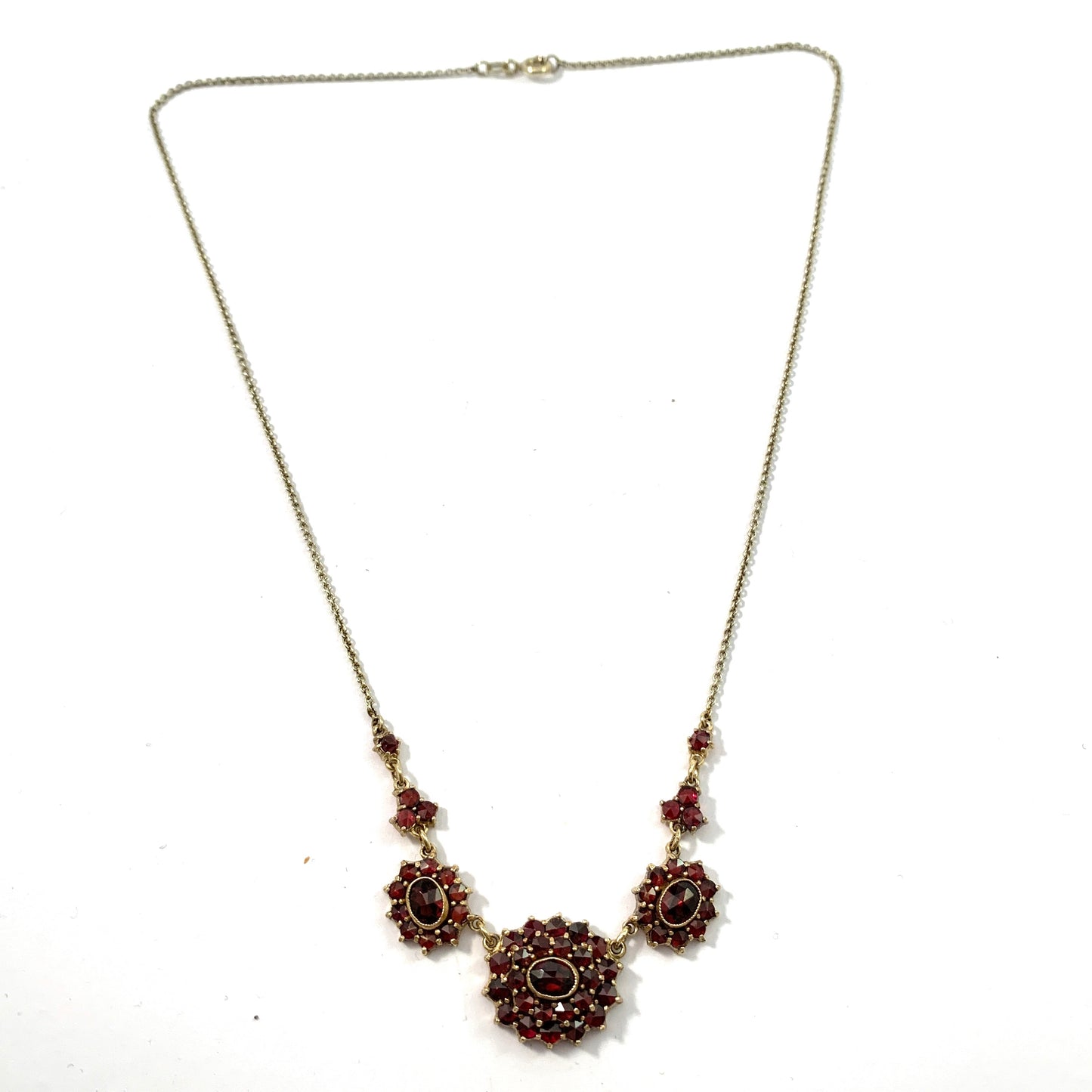 Vintage 1940-50s Bohemian Garnet Gilt Metal Necklace.