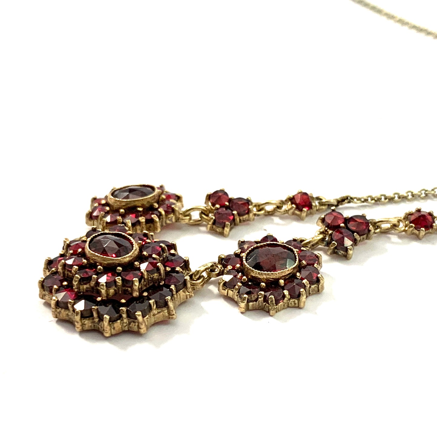 Vintage 1940-50s Bohemian Garnet Gilt Metal Necklace.