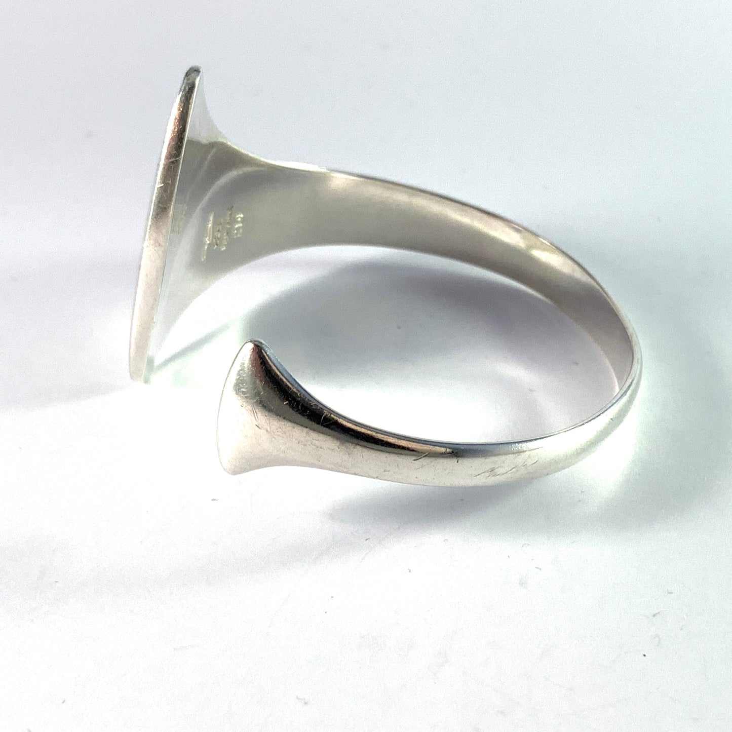 Bent Gabrielsen for Hans Hansen, Denmark 1960s Sterling Silver Bracelet. Design 214