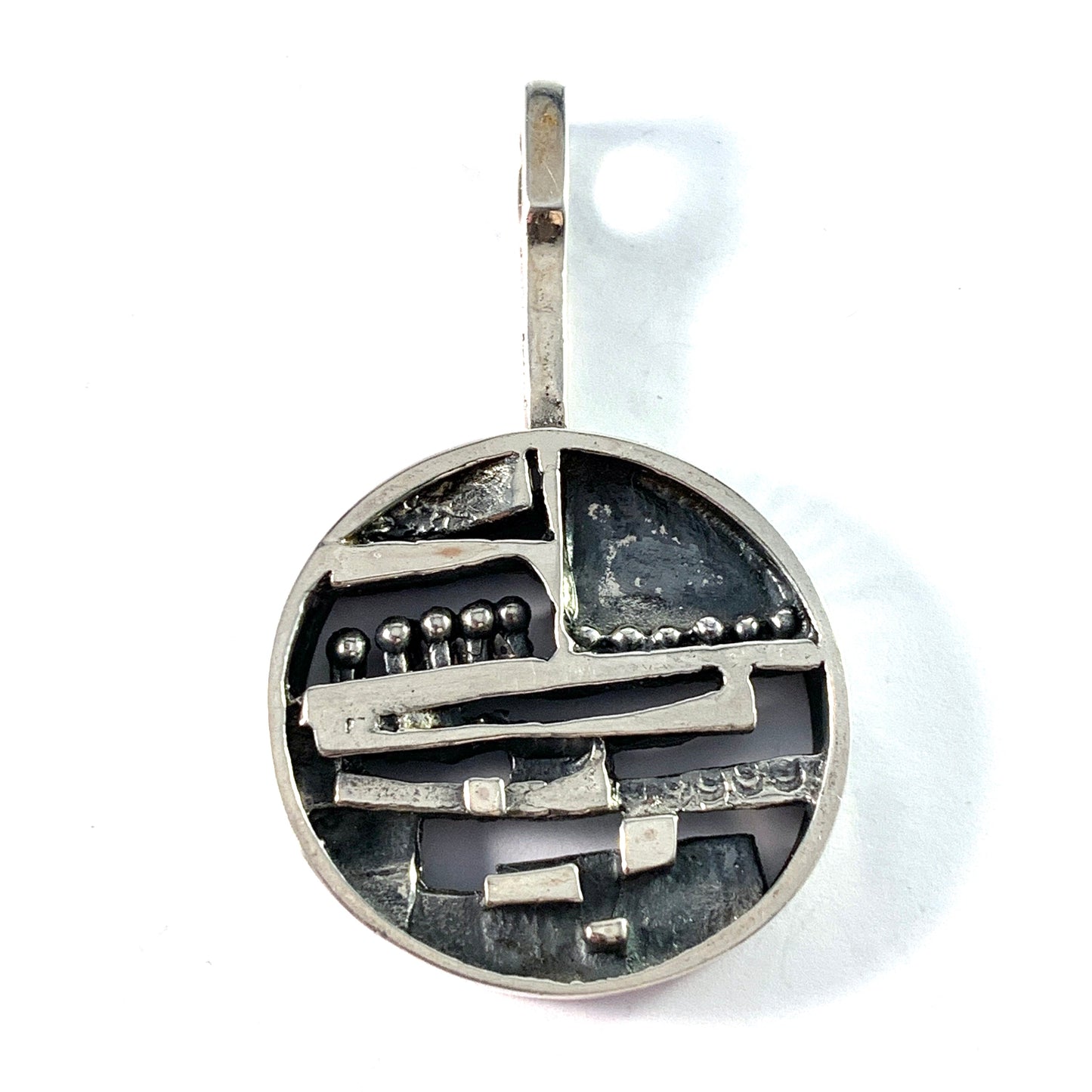 Jorma Laine for Turun Hopea Finland 1974 Modernist Signed Solid Silver Pendant.