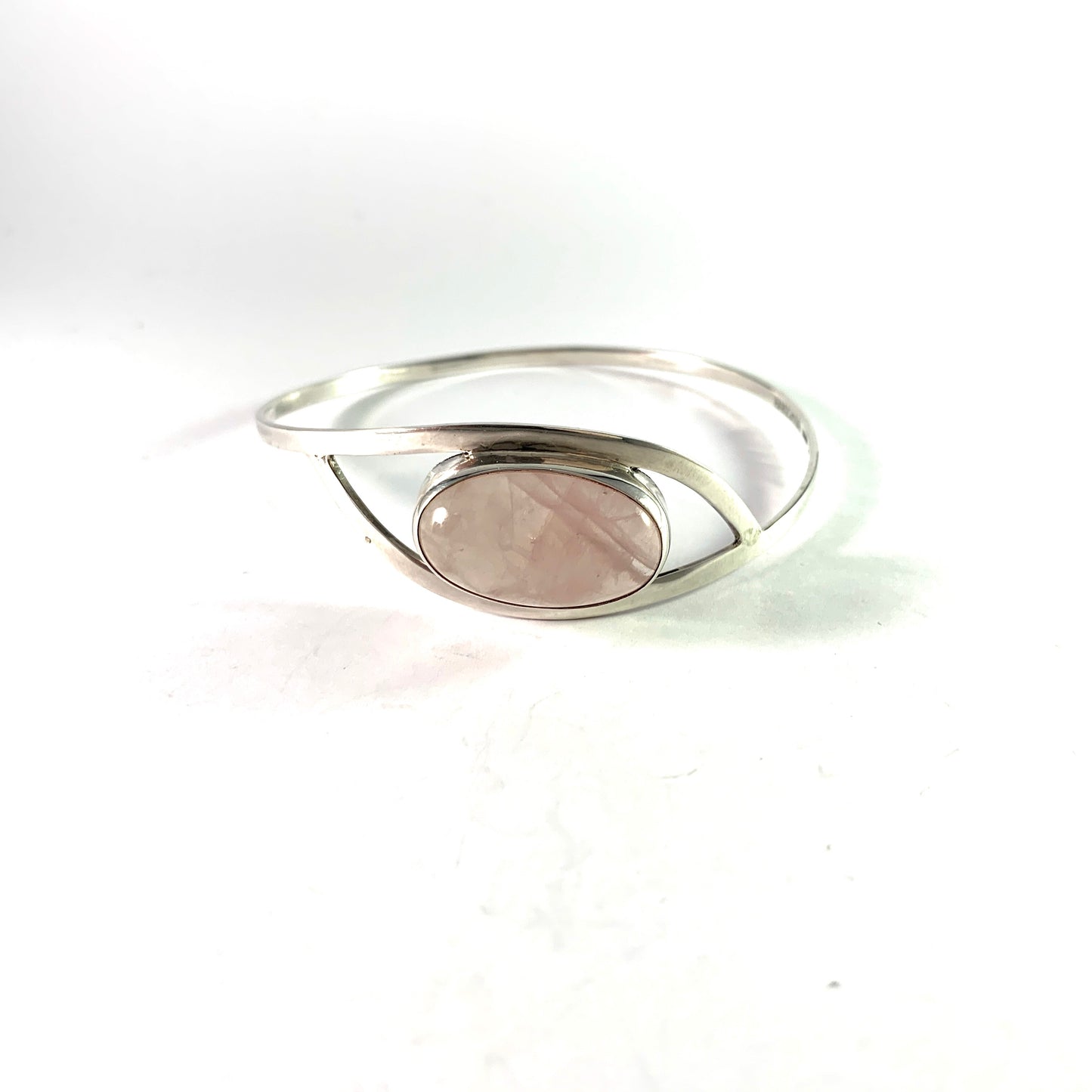 GUSSI, Sweden year 1960. Sterling Silver Rose Quartz Bangle Bracelet.