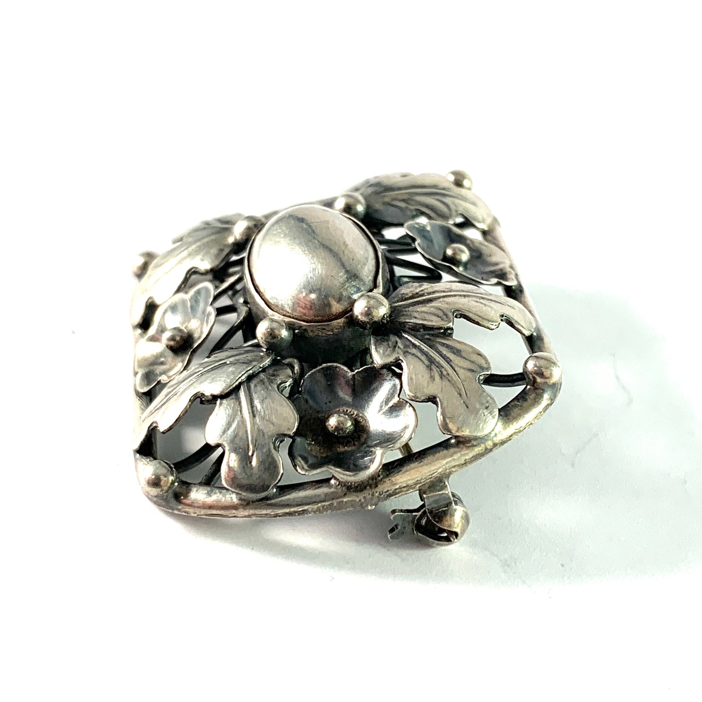 Gussi, Sweden 1951 Mid Century Sterling Silver Brooch.