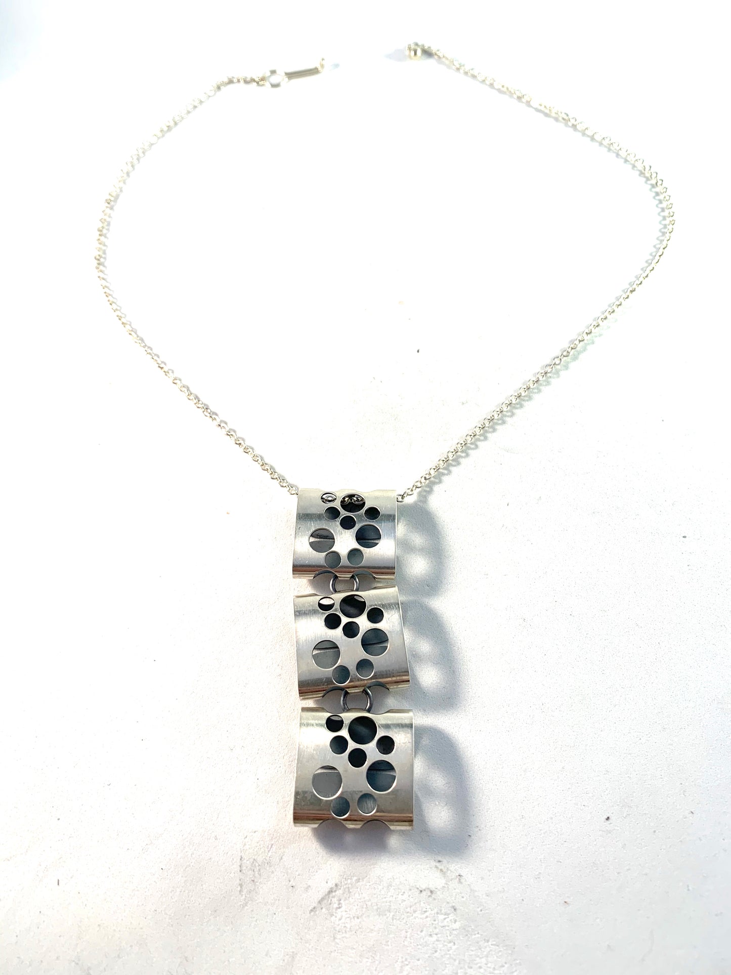 Elis Kauppi,  Kupittaan Kulta Finland 1968 Silver Vintage Modernist Pendant Necklace