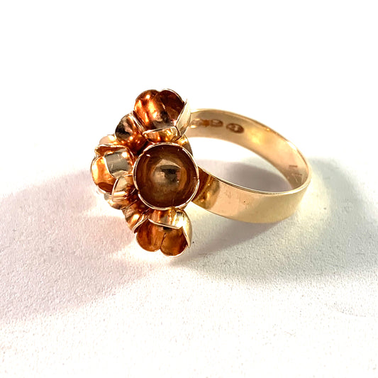 Liisa Vitali for Nils Westerback, Finland 1970. 14k Gold Ring. Spring Design