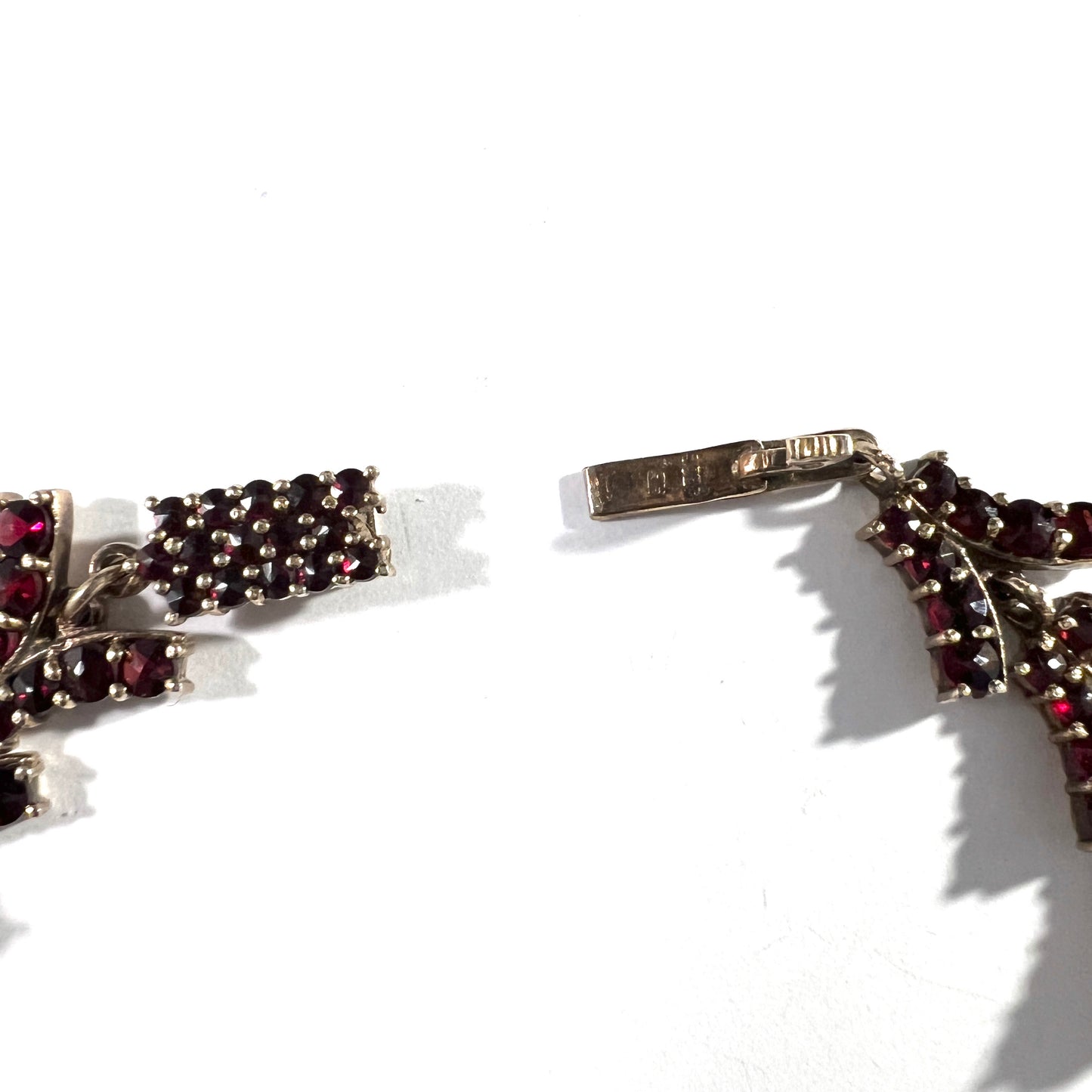 Vintage 1930s Art Deco Solid 830 Silver Bohemian Garnet Bracelet.