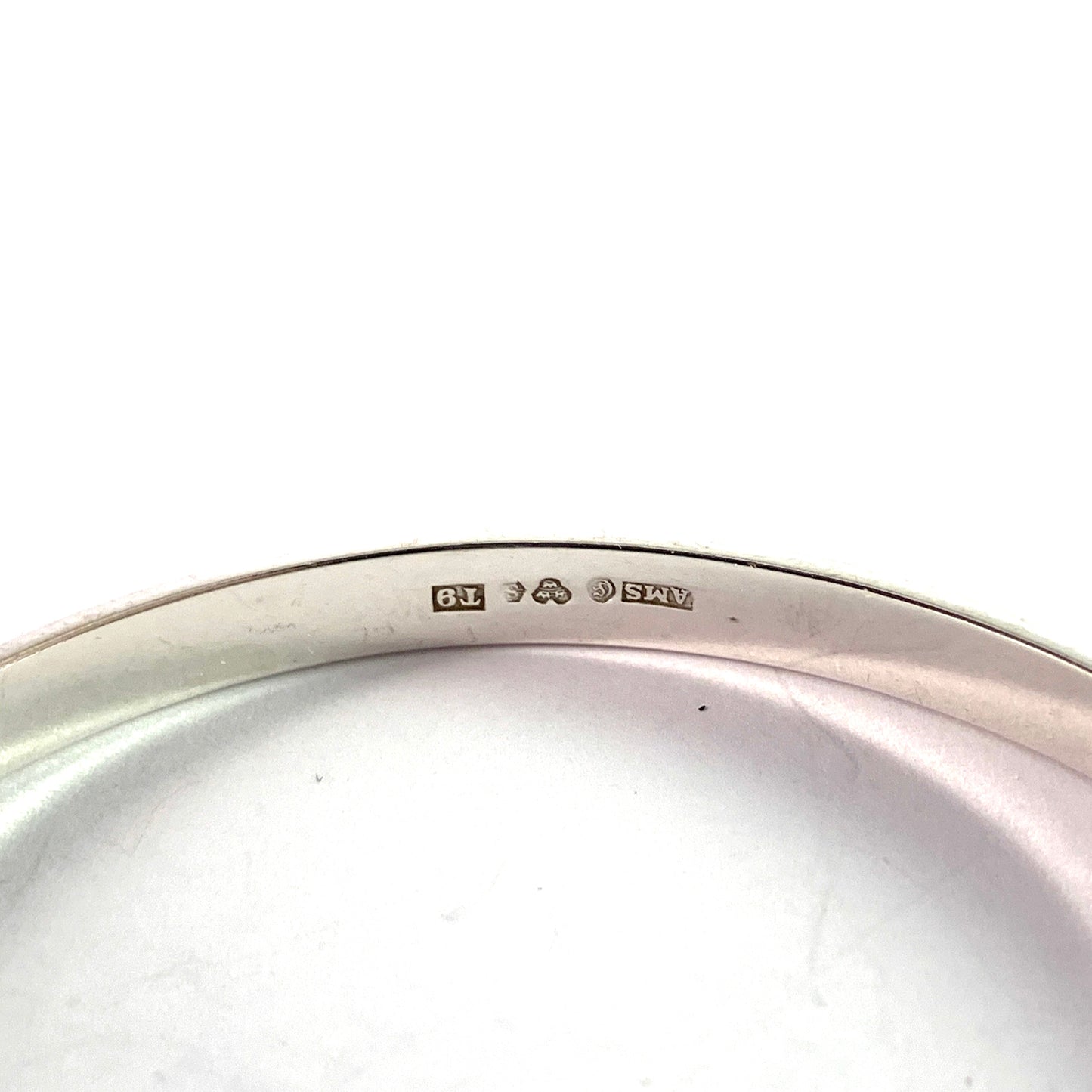 Arvo Saarela, Sweden 1969. Sterling Silver Bangle Bracelet.