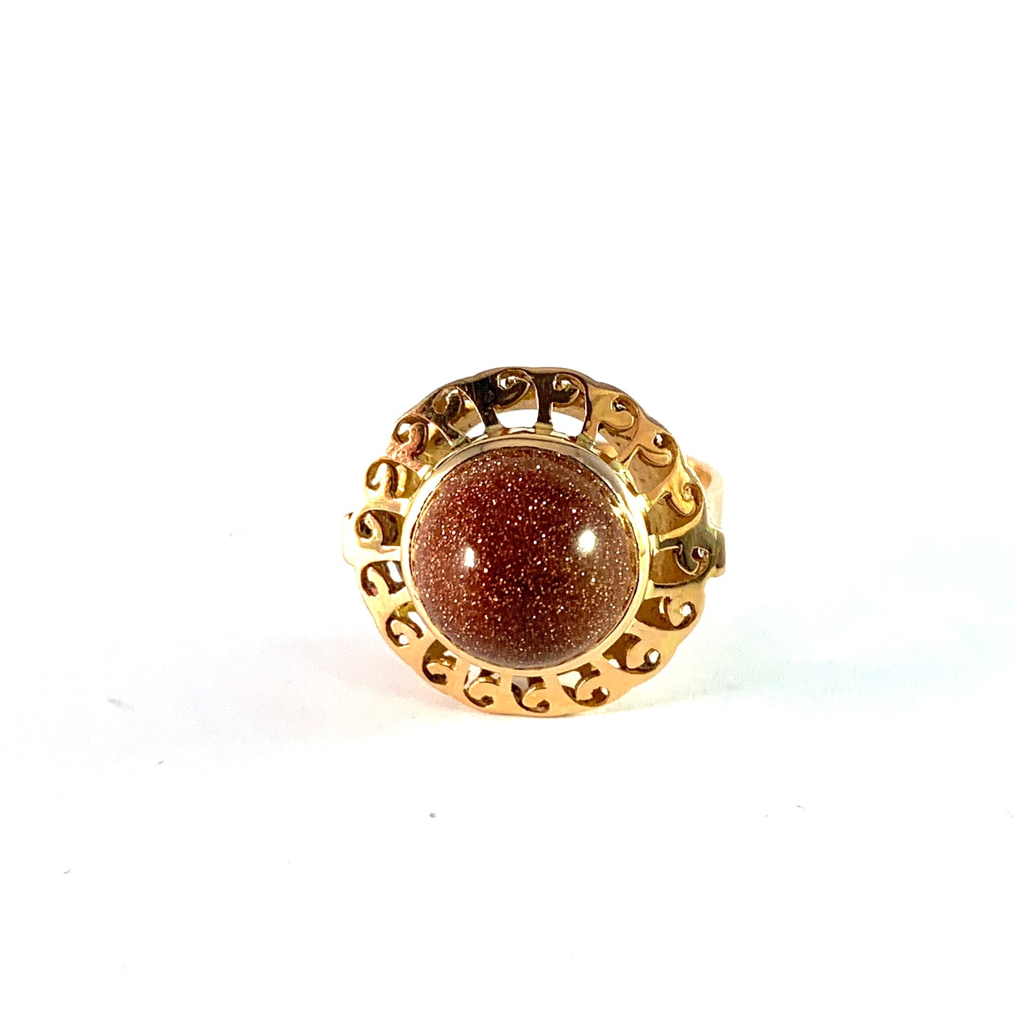 Alexandria, Egypt. Vintage Mid Century 18k Gold Goldstone Ring.