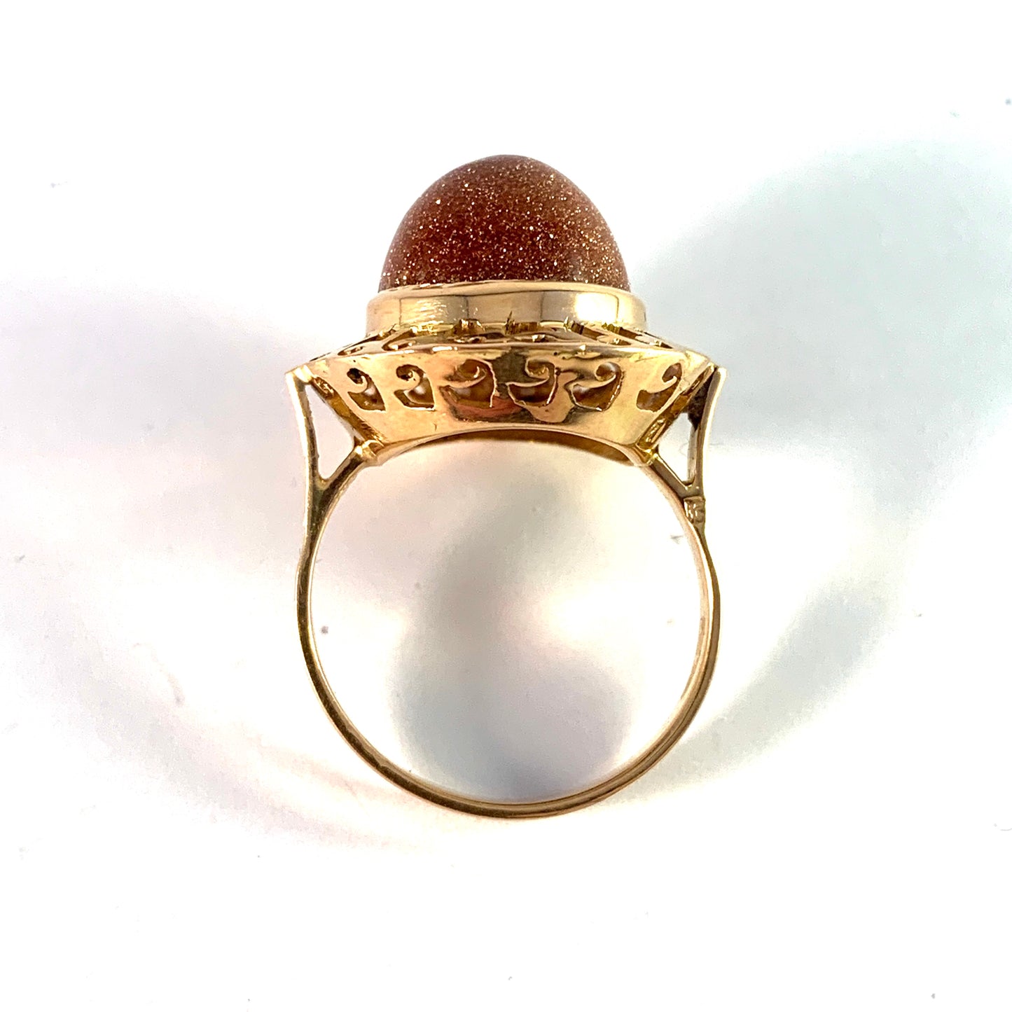 Alexandria, Egypt. Vintage Mid Century 18k Gold Goldstone Ring.