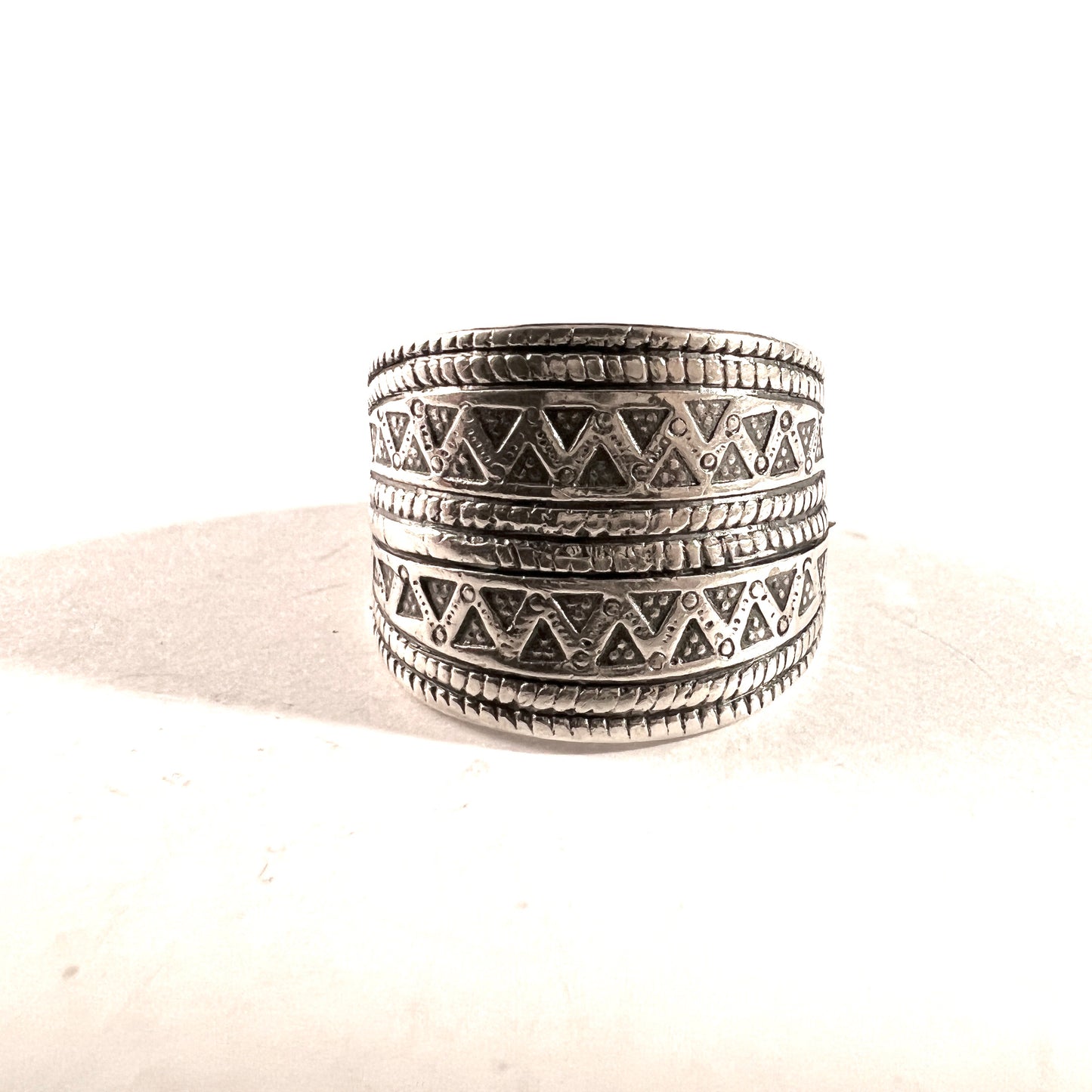 Odd Magnusson, Sweden 1982. Vintage Viking Copy Sterling Silver Unisex Ring.