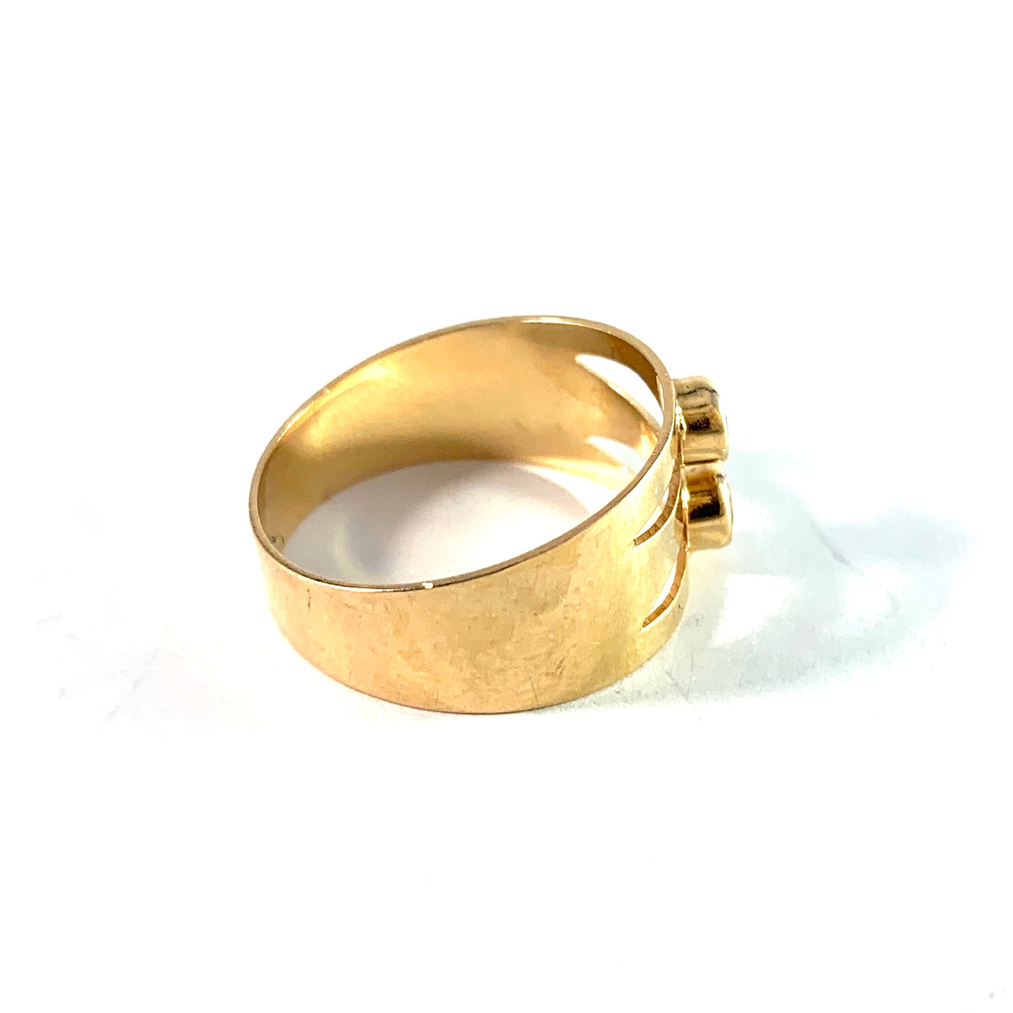 Bengt Hallberg, Sweden year 1970. Vintage 18k Gold Rock Crystal Ring.