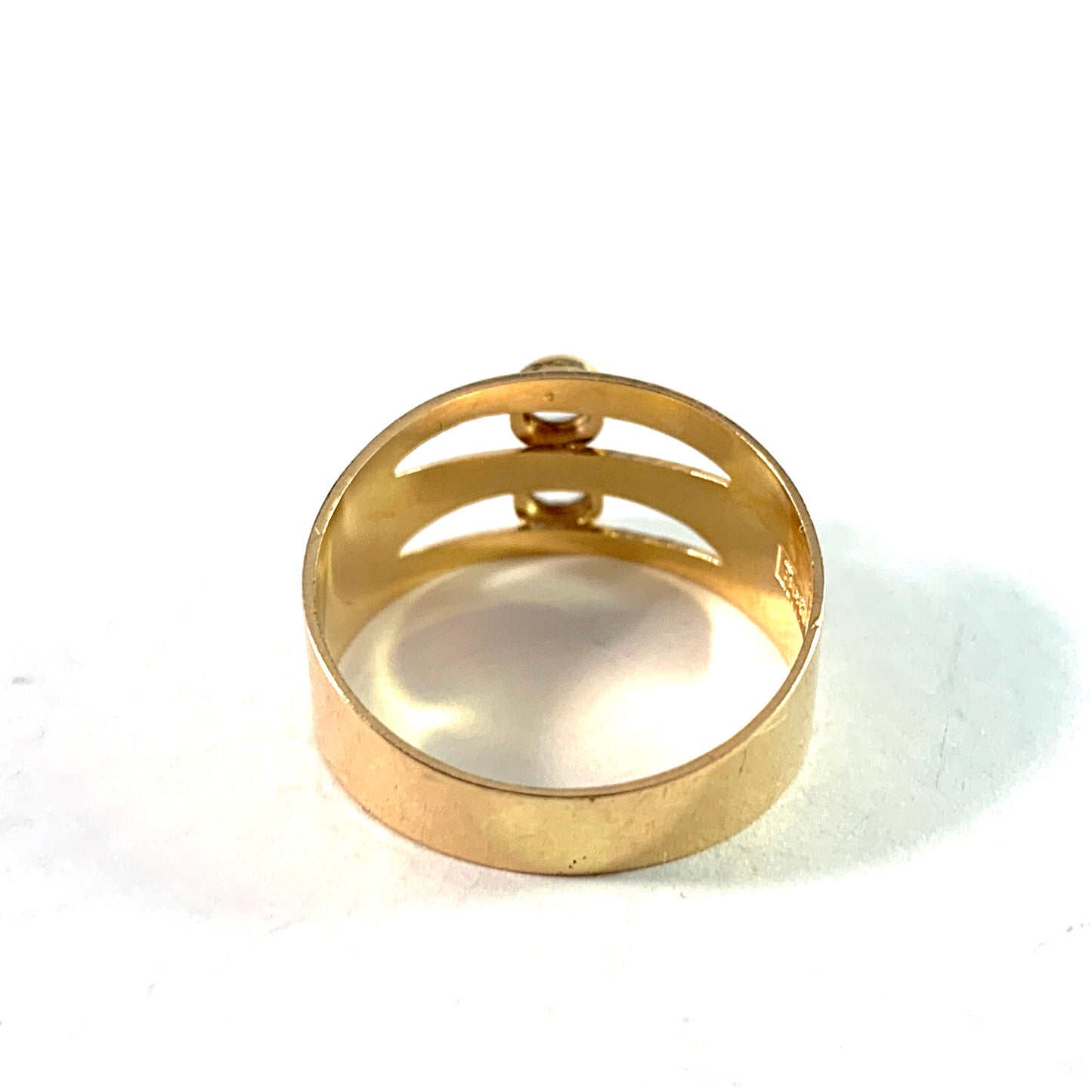 Bengt Hallberg, Sweden year 1970. Vintage 18k Gold Rock Crystal Ring.