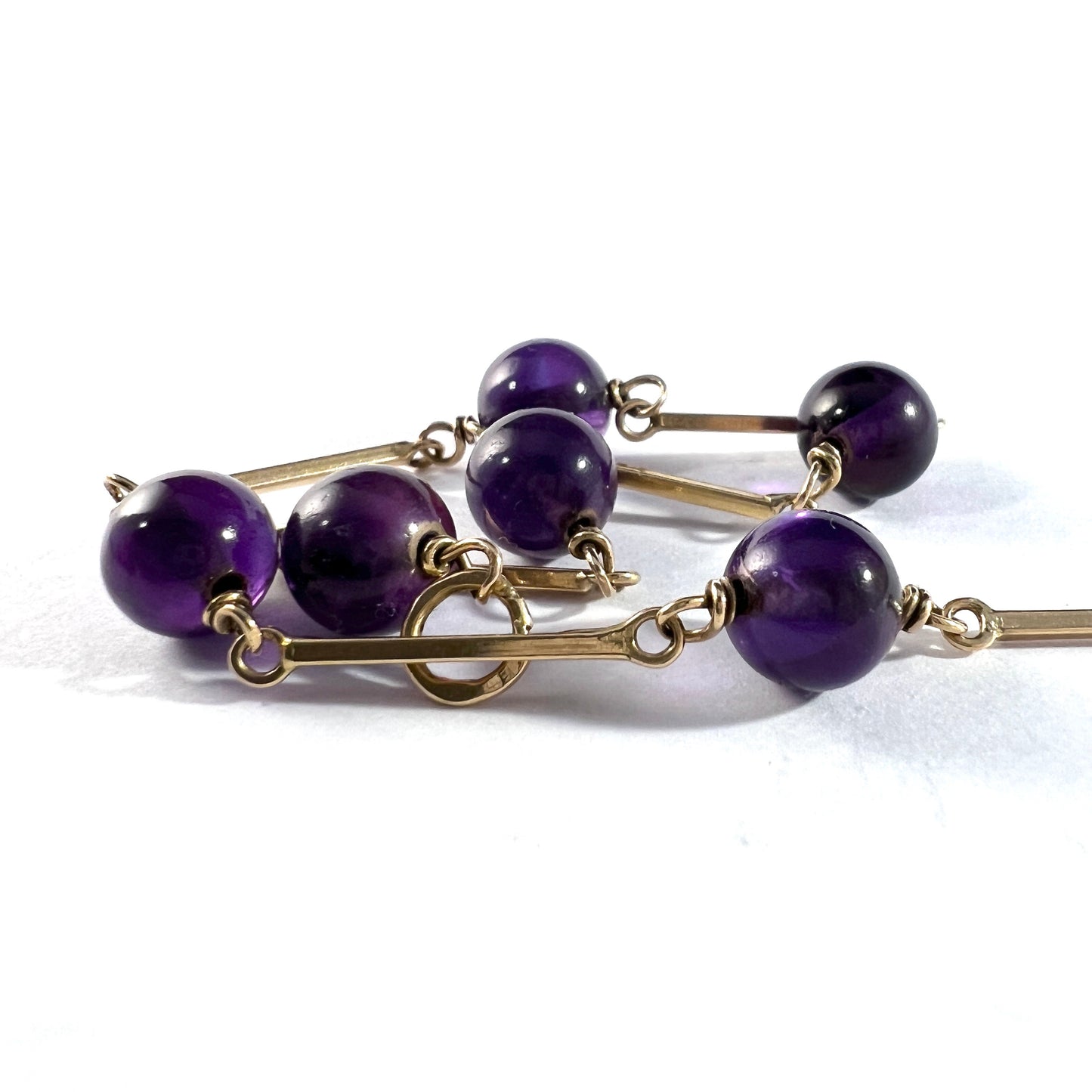 Kaplan, Sweden 1950s. Vintage 18k Gold Amethyst Bracelet.