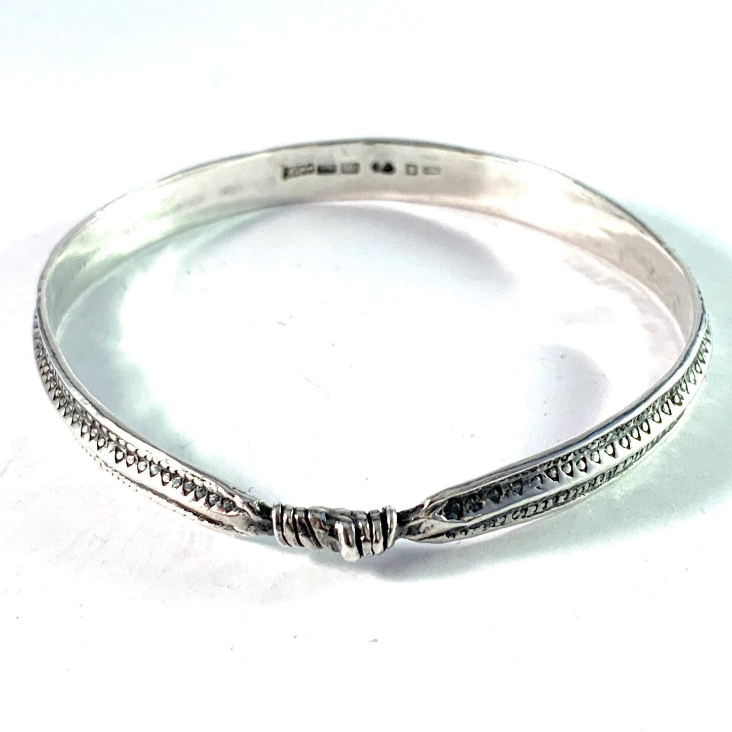 Bengt Hallberg, Sweden. Vintage Sterling Silver Viking Copy Bangle Bracelet.