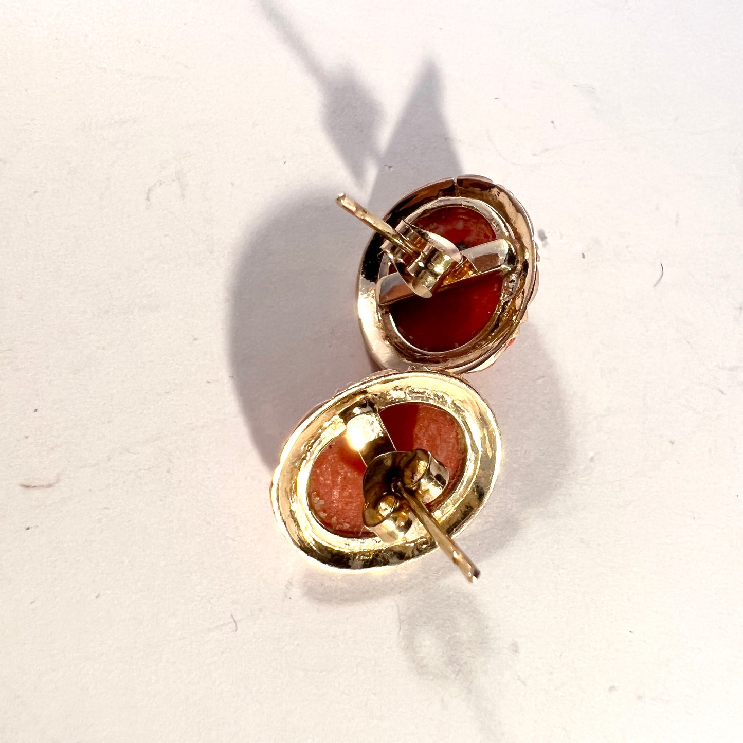 Vintage 1940-50s 14k Gold Cameo Earrings