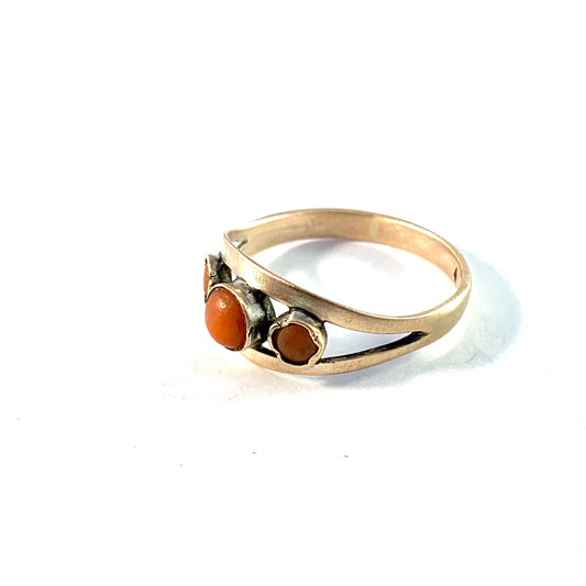 Vintage 12-14k Gold Coral Ring. Possibly France.