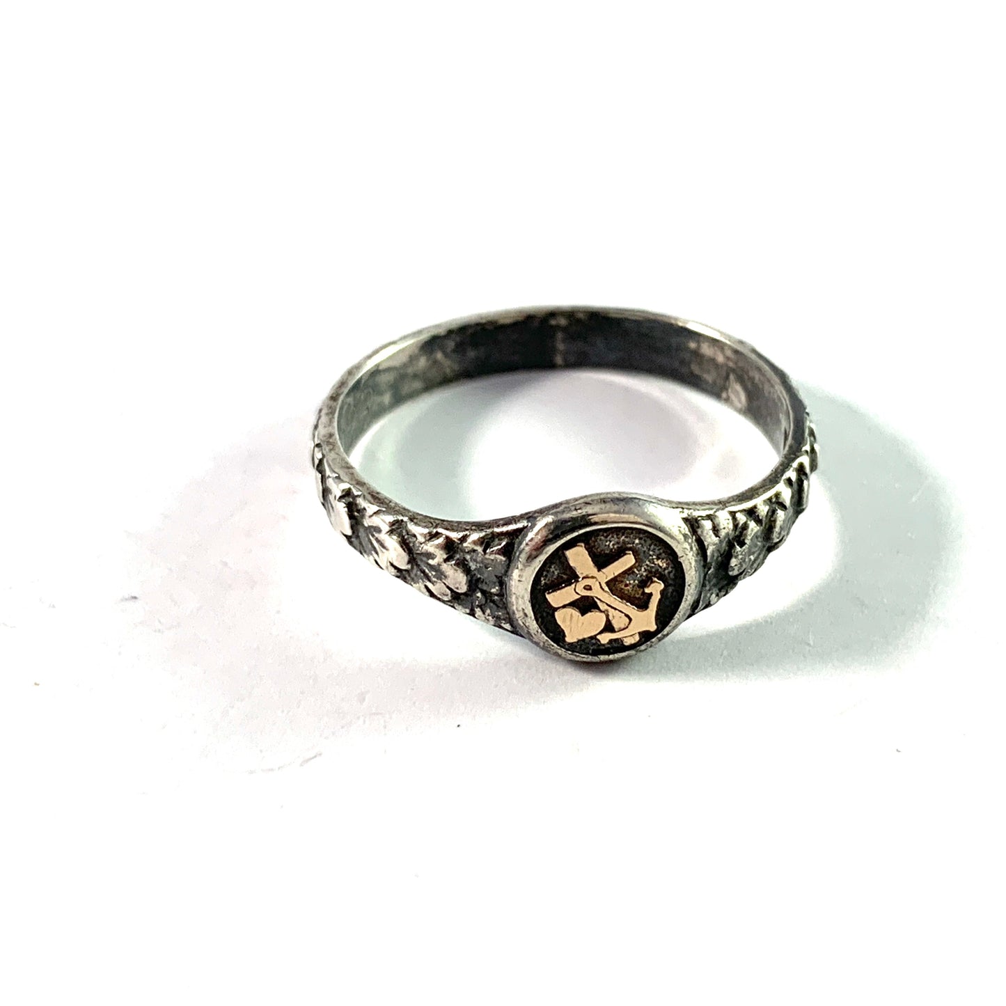 Kello Oy, Finland Mid Century. Sterling Silver Faith Hope Love Men's Ring.