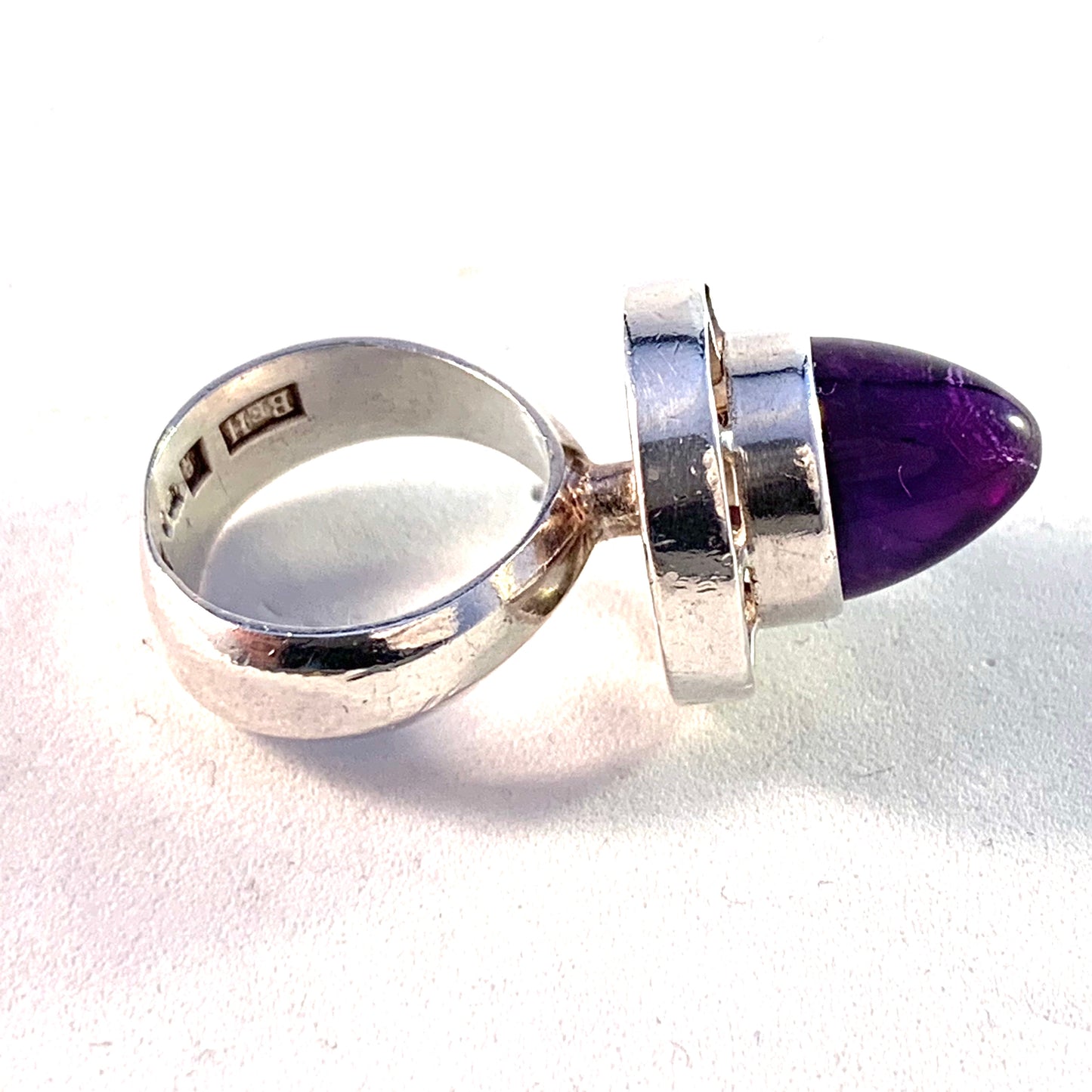 Bengt Hallberg, Sweden 1967 Bold Space Age Modernist Sterling Silver Amethyst Ring.