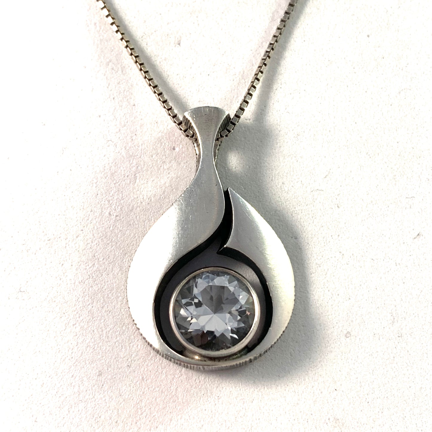 Karl Laine for Finnfeelings, Finland Vintage Sterling Silver Rock Crystal Pendant Necklace. Boxed.