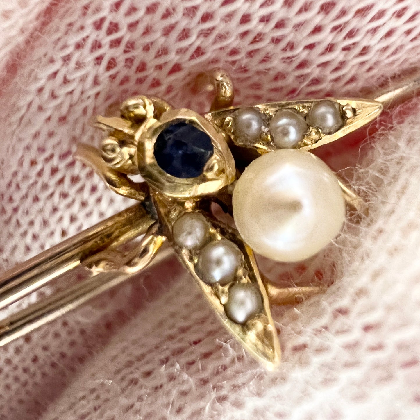 Antique Edwardian 10-12k Gold Sapphire Pearl Fly Safety Pin