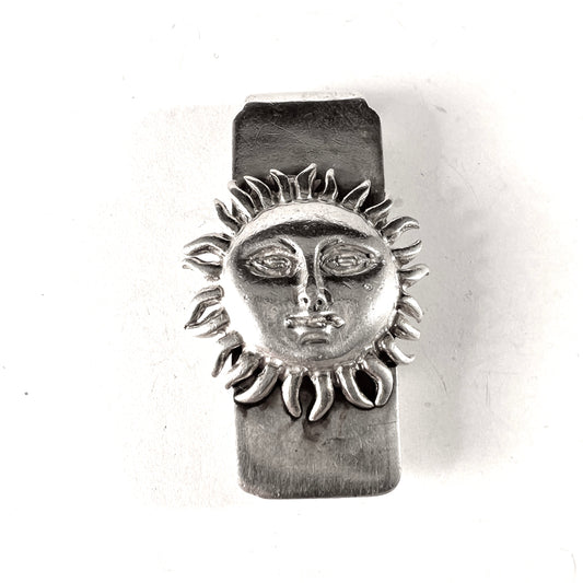 セルジオ・ブスタマンテ、メキシコ。ヴィンテージ スターリング シルバー マネークリップ (またはネックリング ペンダント?) 署名入り