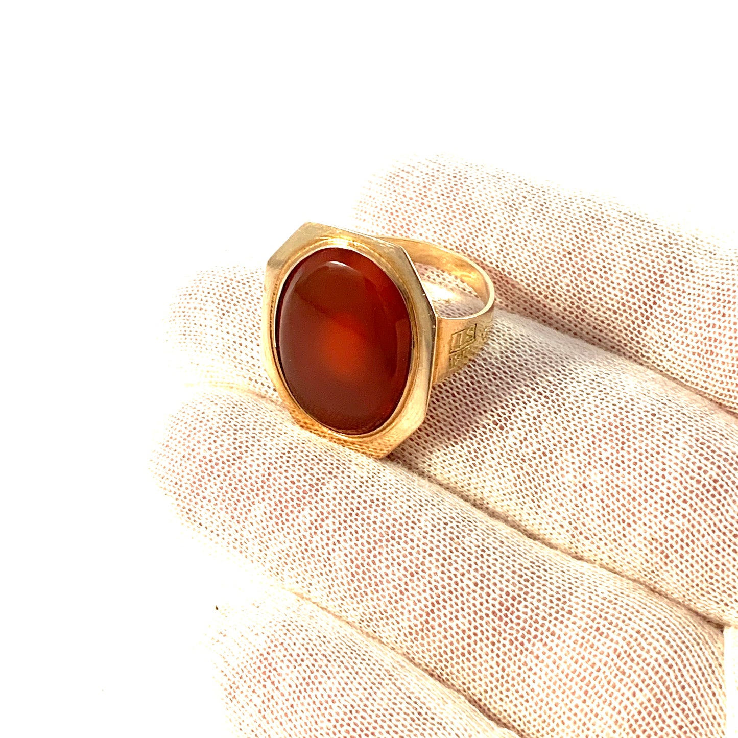 Hampus Sundstrom, Sweden 1813-30 Georgian 18k Gold Carnelian Men's Signet Ring.