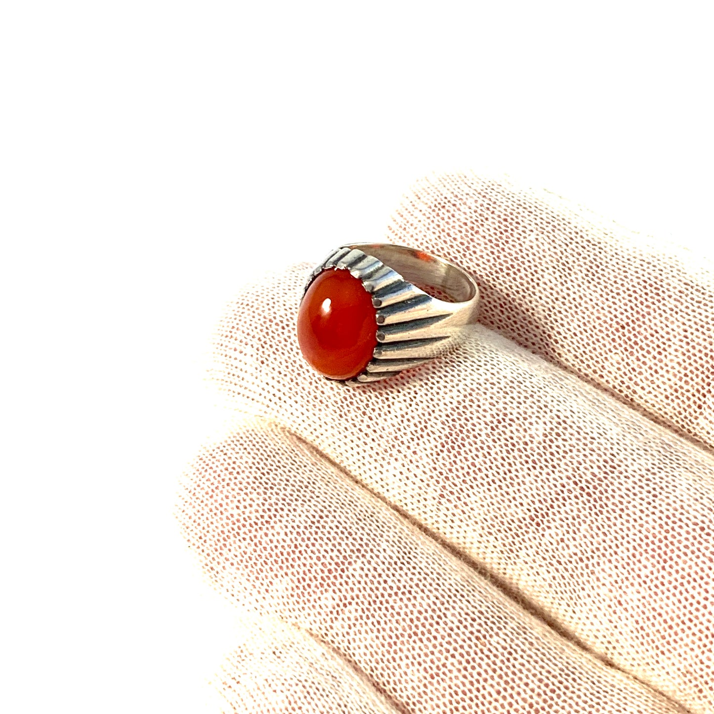 Vintage 1960s Solid 835 Silver Carnelian Ring.