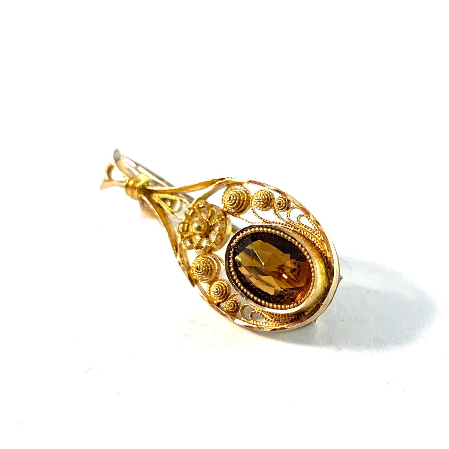 Scandinavia. Antique Edwardian 18k Gold Citrine Brooch.