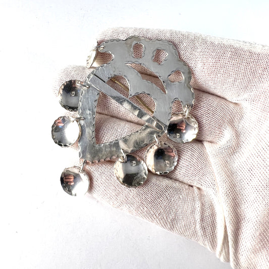 Bergmans, Sweden 1972. Large Vintage Silver Traditional Crowned Heart Brooch.