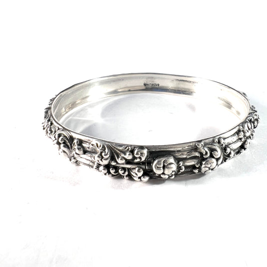 Vintage 1950s Chunky Sterling Silver Bangle. Possibly Japan.