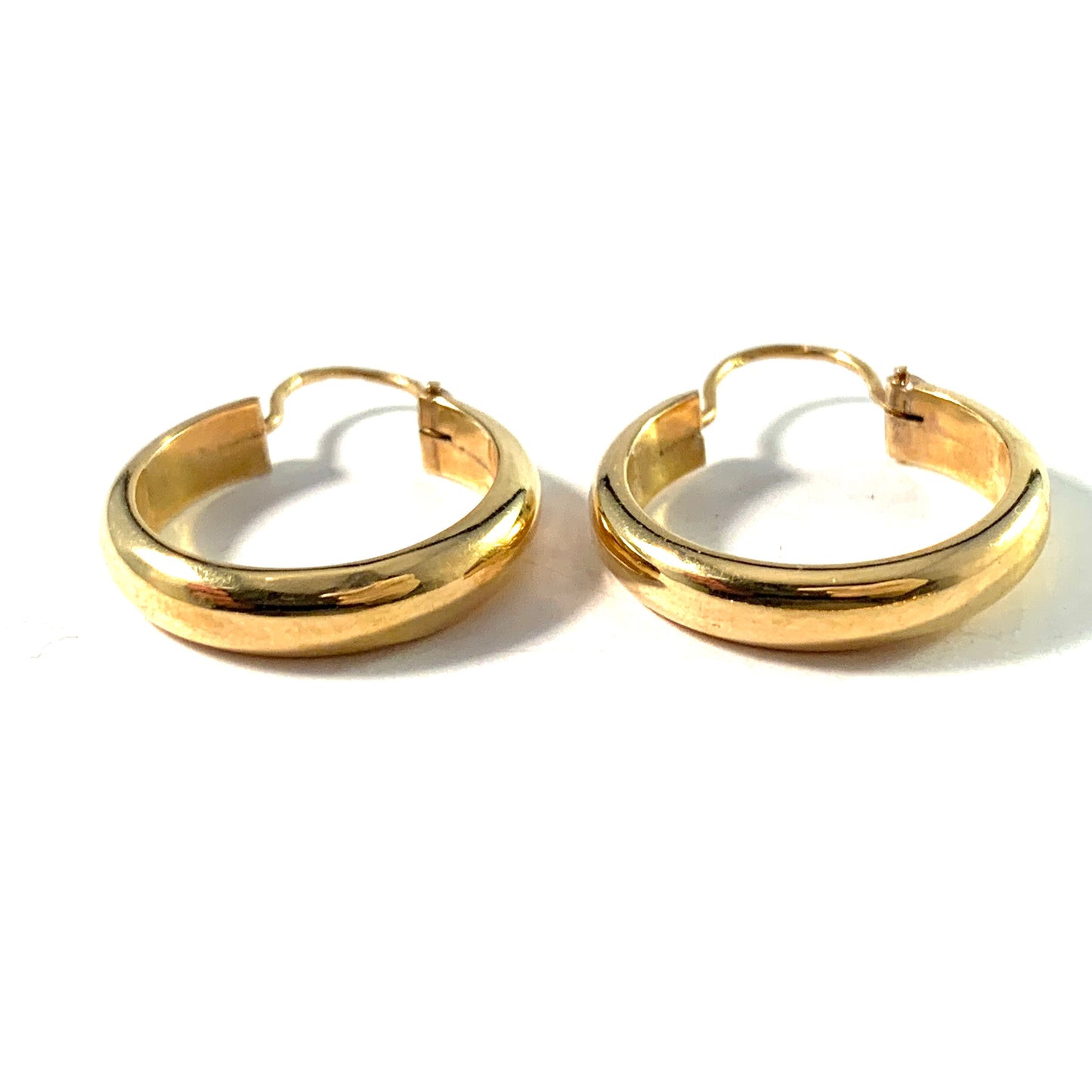 Vintage Mid Century 14k Gold Earrings. Possibly France.