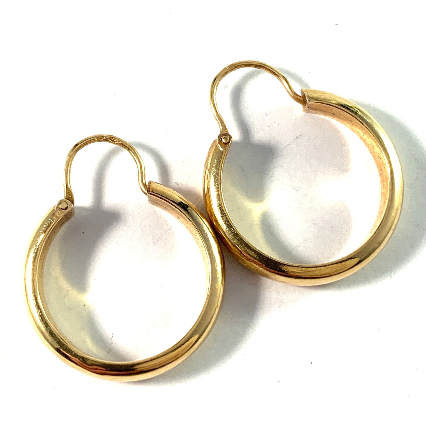 Vintage Mid Century 14k Gold Earrings. Possibly France.