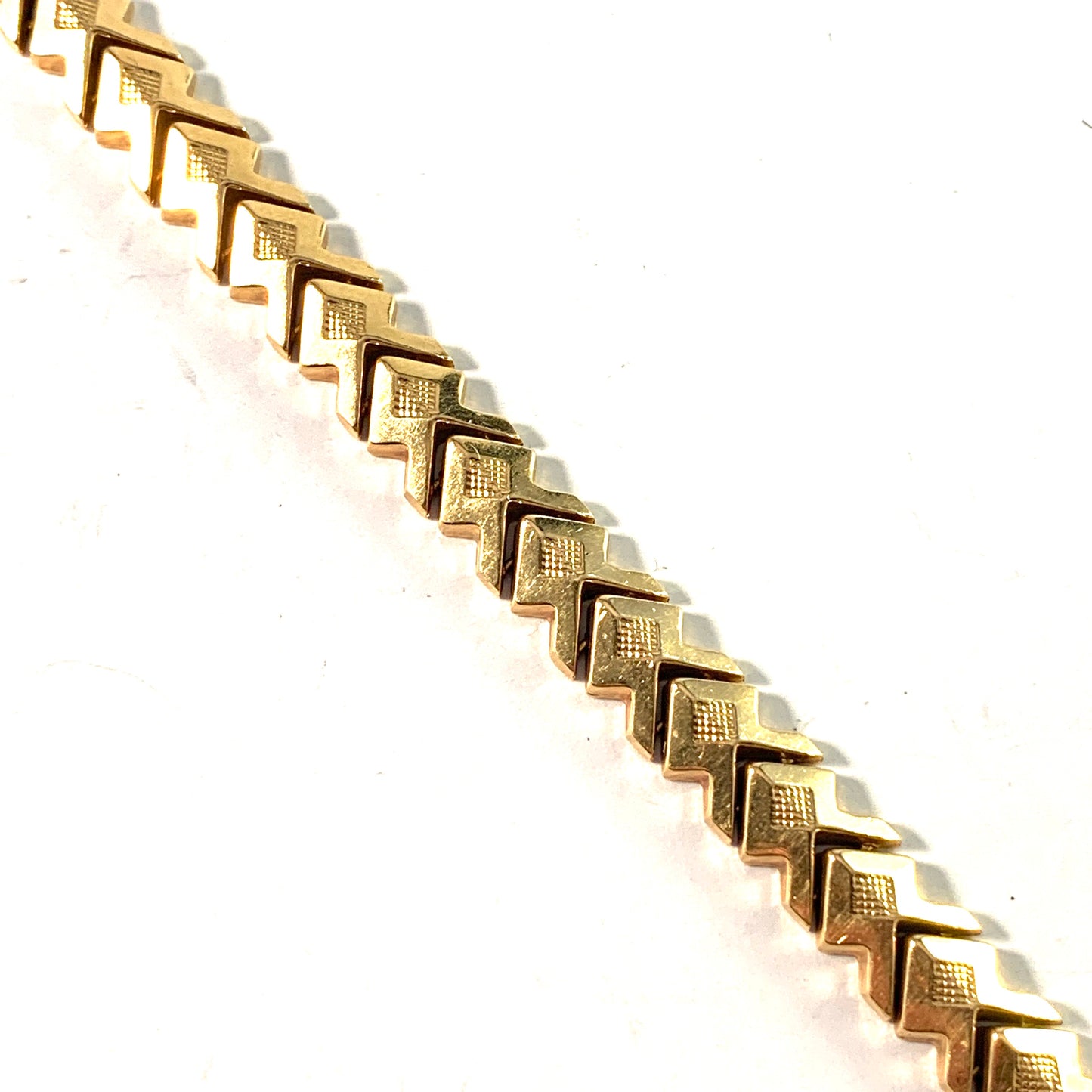 UNO A ERRE, Arezzo, Italy 1944-68 Vintage Mid Century 18k Gold Bracelet