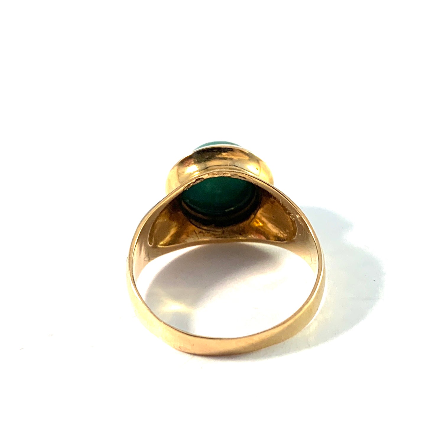 Guldvaruhuset, Sweden year 1964. Vintage 18k Gold Chrysocolla Ring.